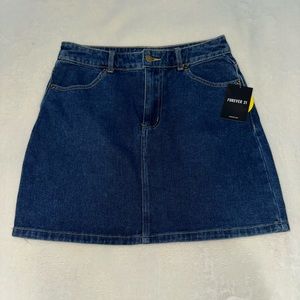 NWT Jean Demin Skirt Medium Summer Spring Pockets Mini Forever 21